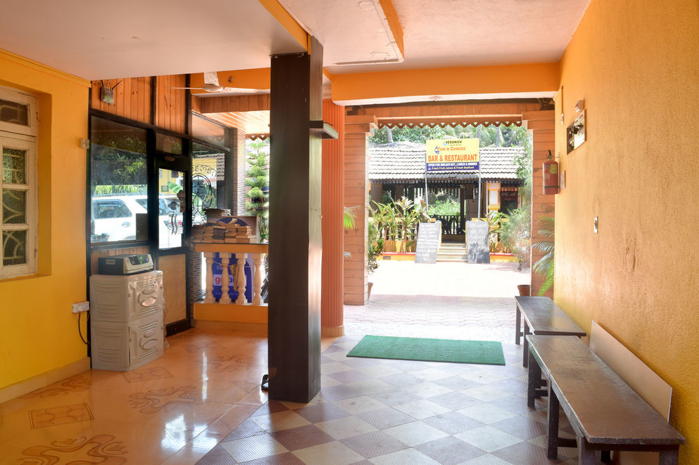 Veronica Resort By The Beach Калангуте Екстериор снимка