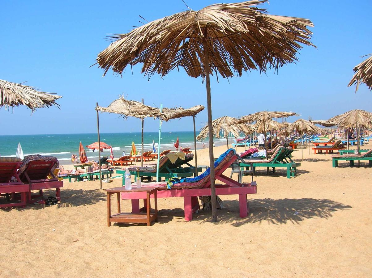 Veronica Resort By The Beach Калангуте Екстериор снимка