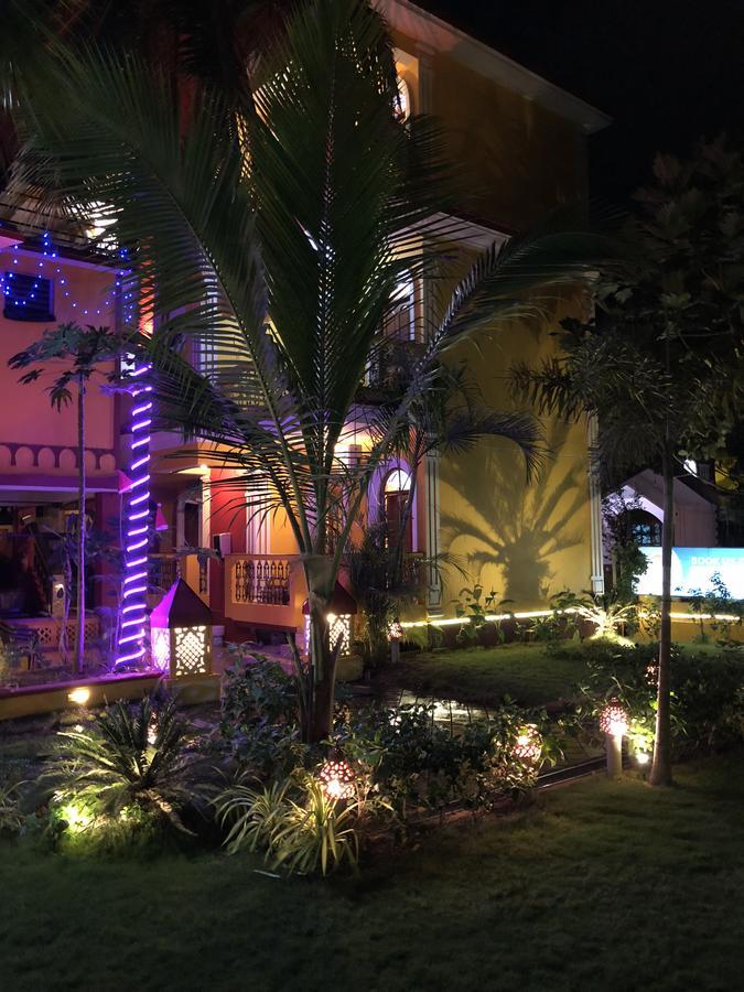 Veronica Resort By The Beach Калангуте Екстериор снимка
