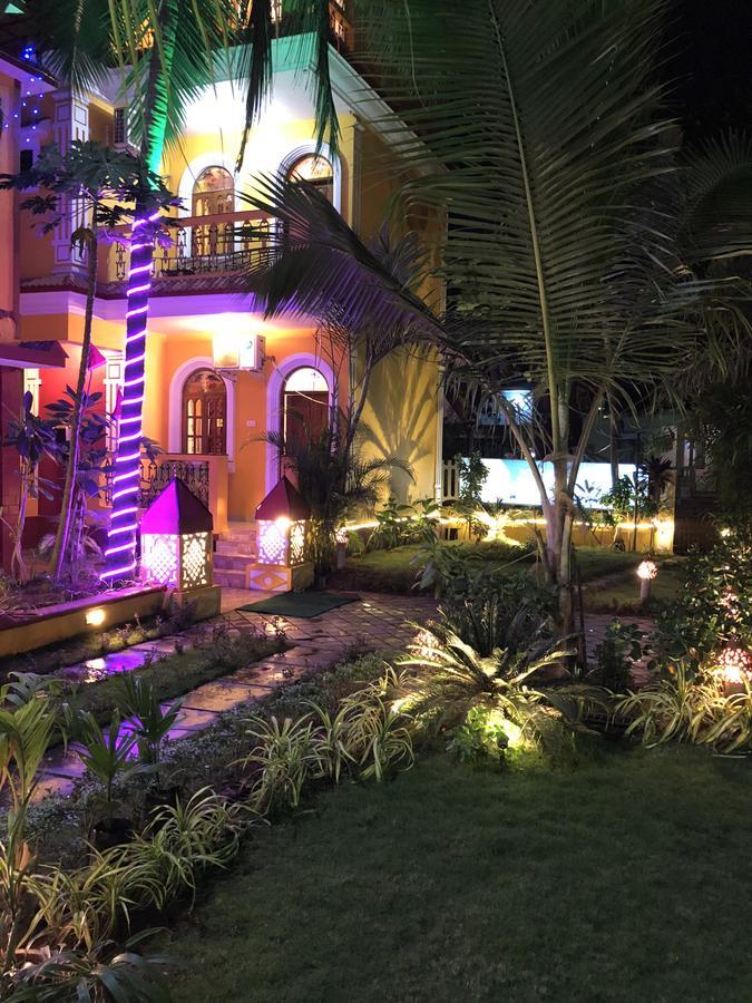Veronica Resort By The Beach Калангуте Екстериор снимка